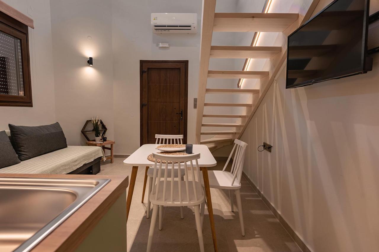 Apollo Luxury Suites بريفيزا المظهر الخارجي الصورة