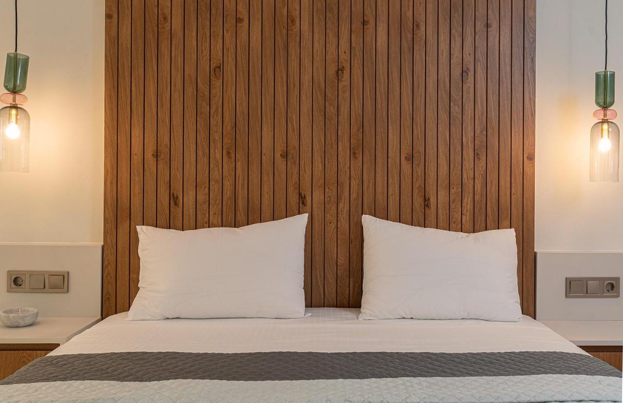 Apollo Luxury Suites بريفيزا المظهر الخارجي الصورة