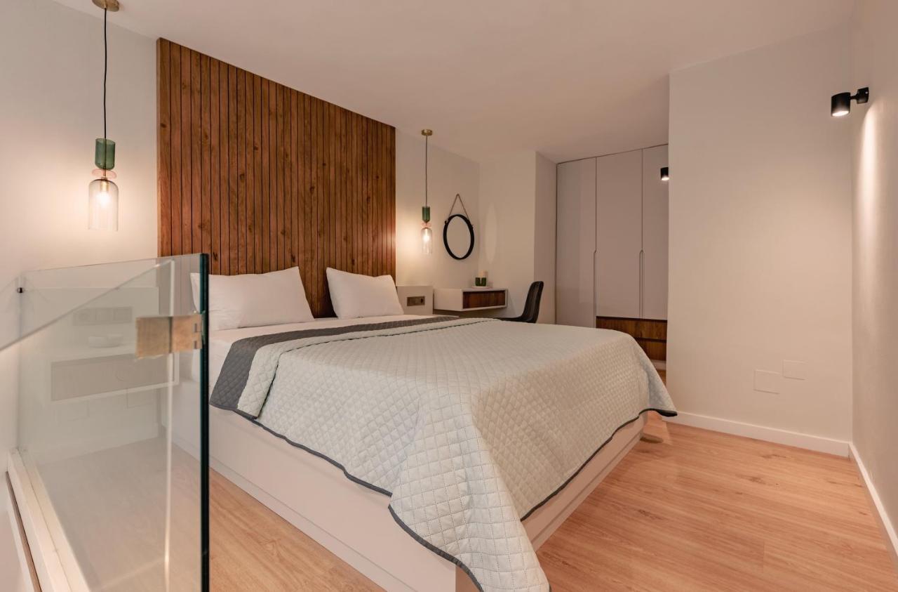 Apollo Luxury Suites بريفيزا المظهر الخارجي الصورة